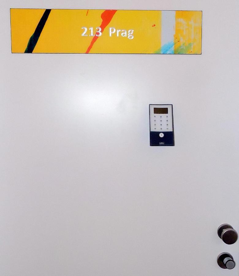 213 Prag, Studio Apartment, 27M2, 1-2 Personen Klagenfurt am Woerthersee ภายนอก รูปภาพ